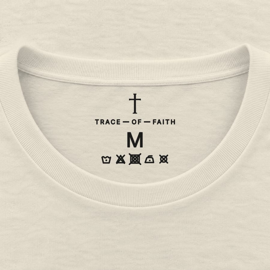 Toch sta ik in Natural Raw, neck label